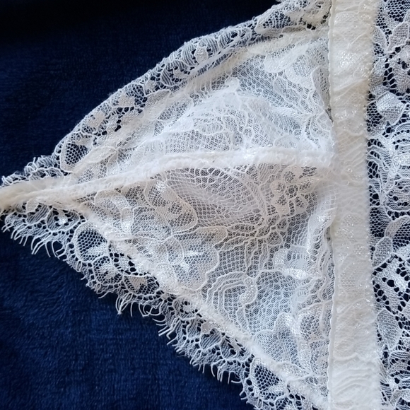White lace bralette sz s - Picture 3 of 10